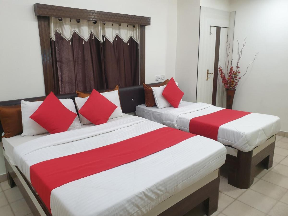 Hotel City Comfort มัดกอน ภายนอก รูปภาพ