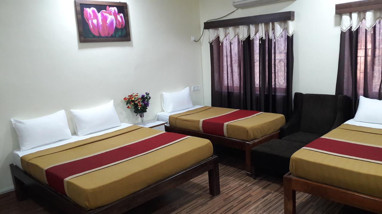 Hotel City Comfort มัดกอน ภายนอก รูปภาพ