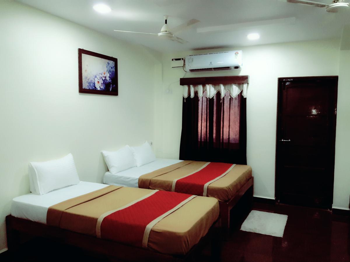 Hotel City Comfort มัดกอน ภายนอก รูปภาพ